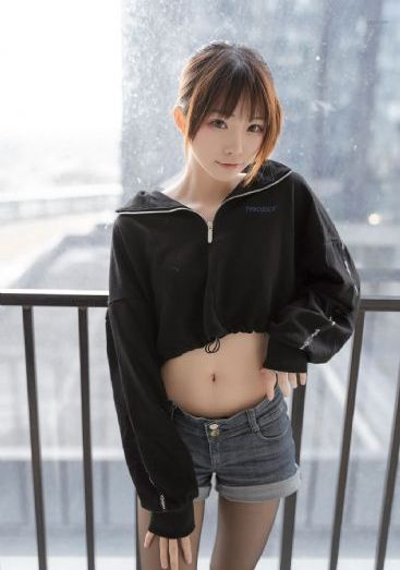 蜜桃网站成人_HDBD在线观看