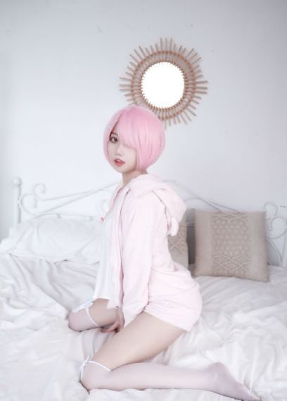 两个人免费高清视频图片_BD英语完整版观看