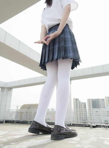 男女开车疼痛有声音动软件_90分钟完整视频视频大全