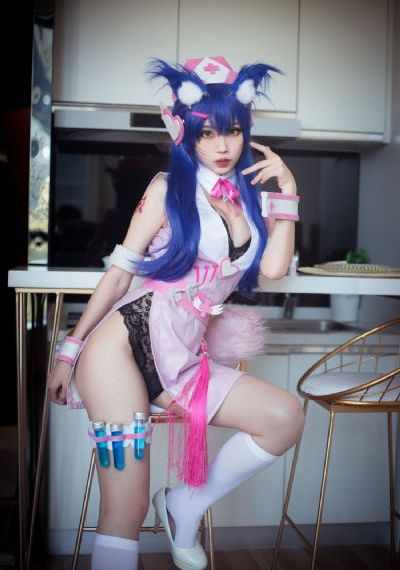 美女走光裸露全身_蓝光免费观看