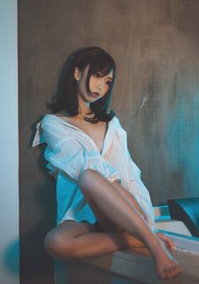 99久久亚洲一区二区三区青草_DVD完整在线观看